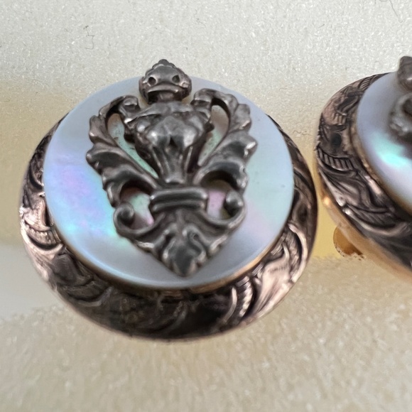 Vintage Victorian Revival Heraldic Fleur de Lis Mother of Pearl round earrings - Picture 14 of 15